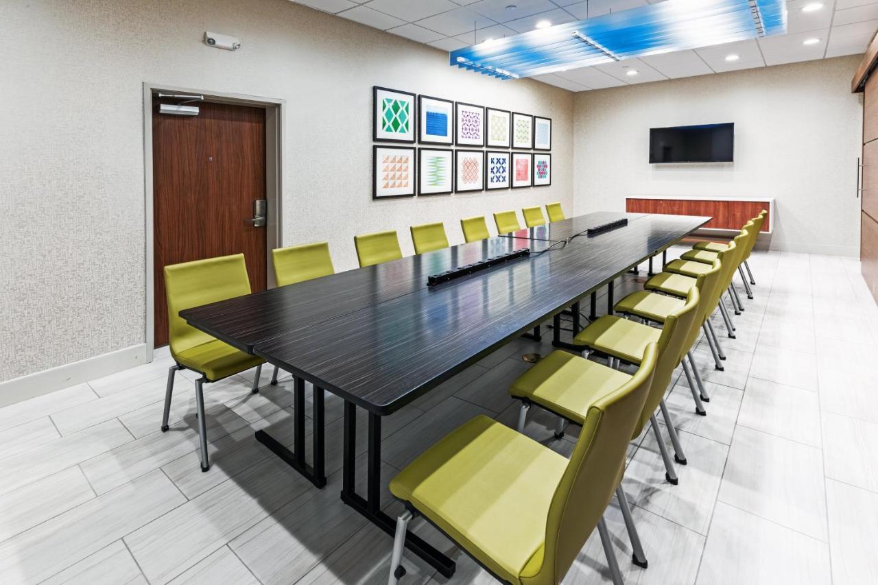Express & - Nw - Sugar Land By Ihg 3*
